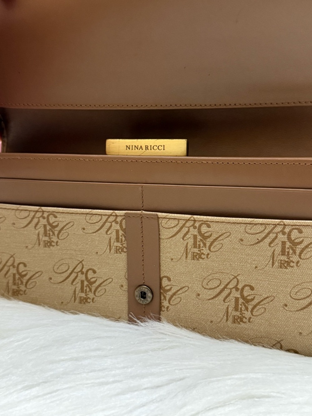 NINA RICCI - BROWN TAN CANVAS LEATHER MONOGRAM LONG BIFOLD SNAP WALLET - Picture 9 of 12